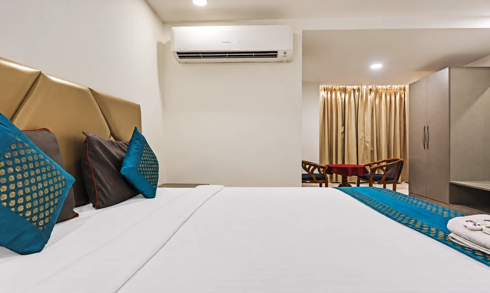 HOTEL SSR GRAND